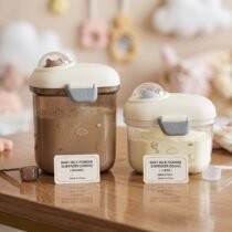 Airtight Baby Milk Powder Dispenser