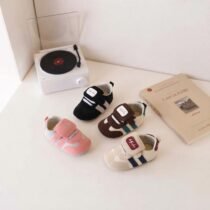 main sneakers
